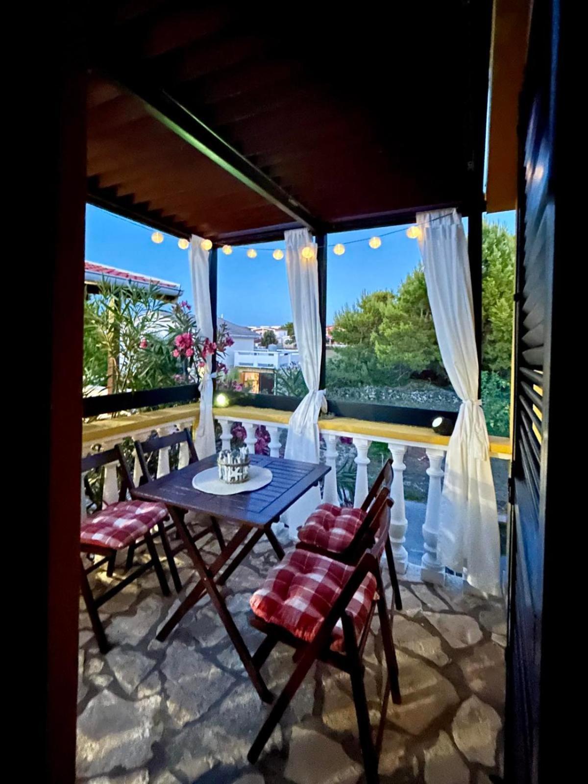 Apartmani Znidaric Vir Exterior foto